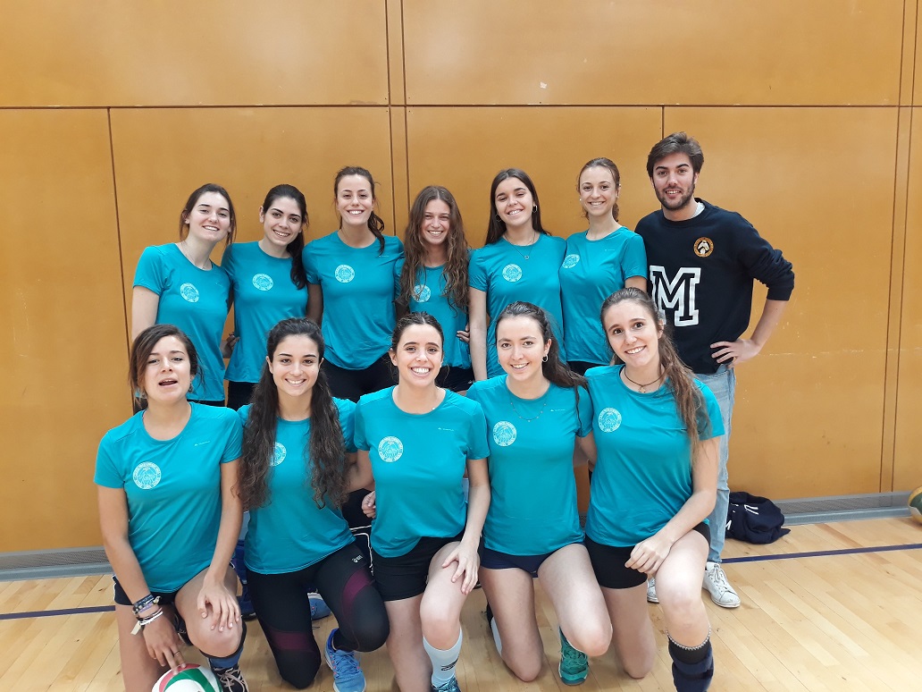 Campeonas de voleibol – ¡Viva el Mara!
